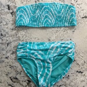 No strap girls bikini